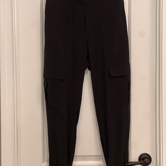 NWOT Athleta Chelsea Utility Cargo Jogger Black - Picture 2 of 6